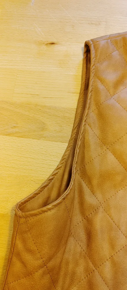 Carhartt Vest image indicator(5)