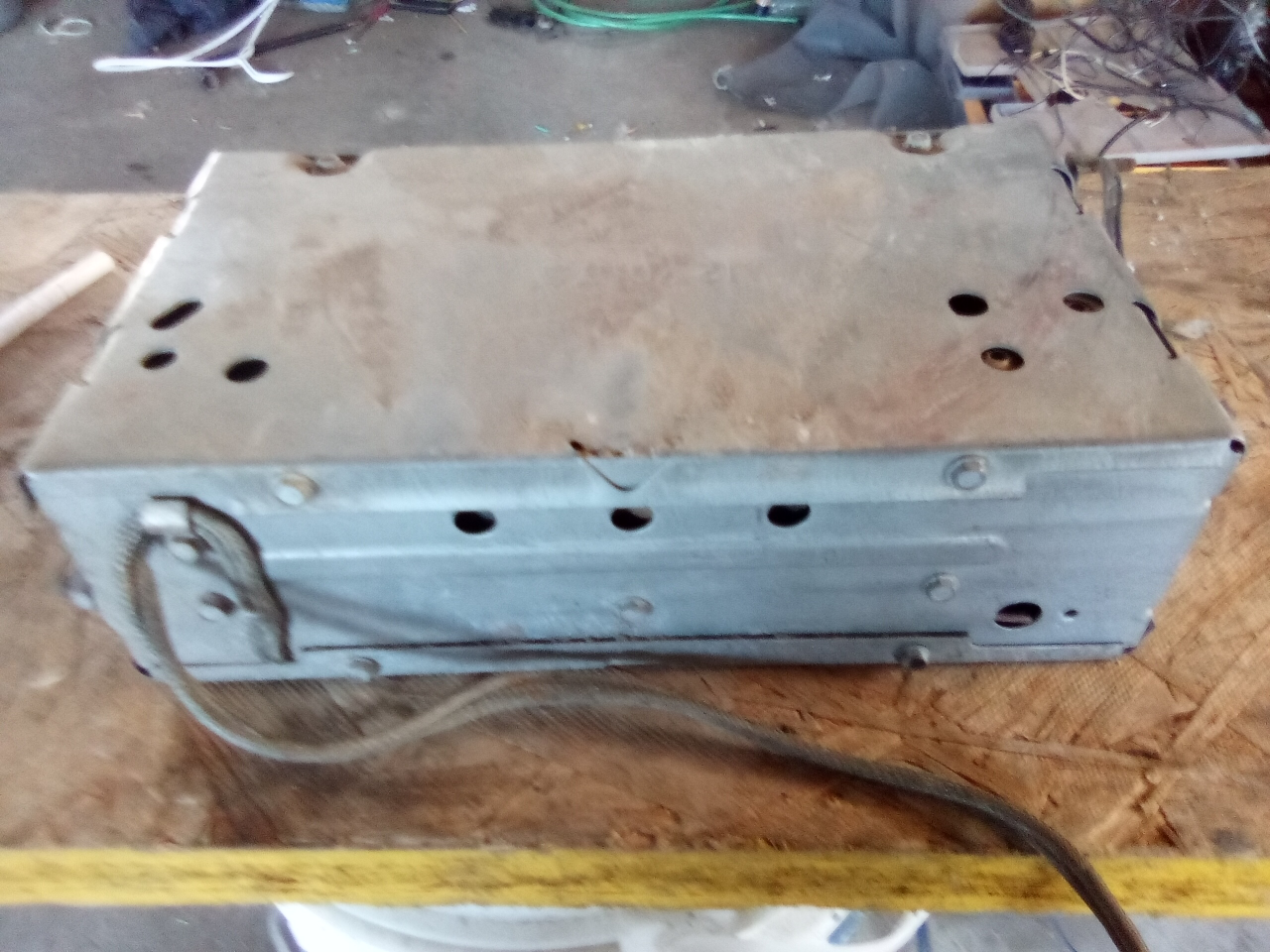 Vintage Deluxe Car Radio - photo 2