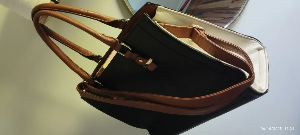 Stylish Colour-Block Handbag thumbnail