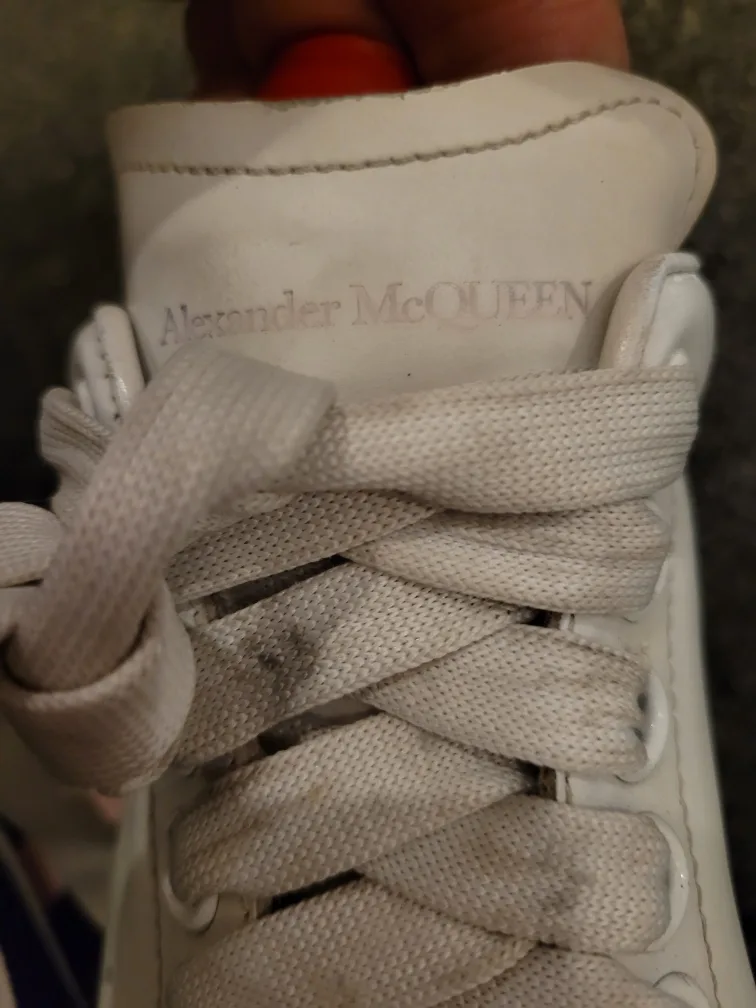 Alexander McQueen White Leather Sneakers image indicator(2)