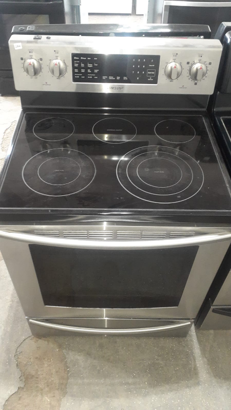 Samsung Electric Stove - photo 3