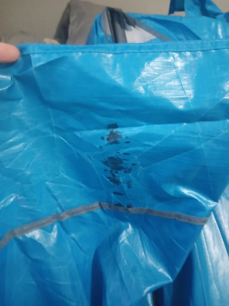 BuoQua 8 Person Ice Fishing Tent image indicator(3)