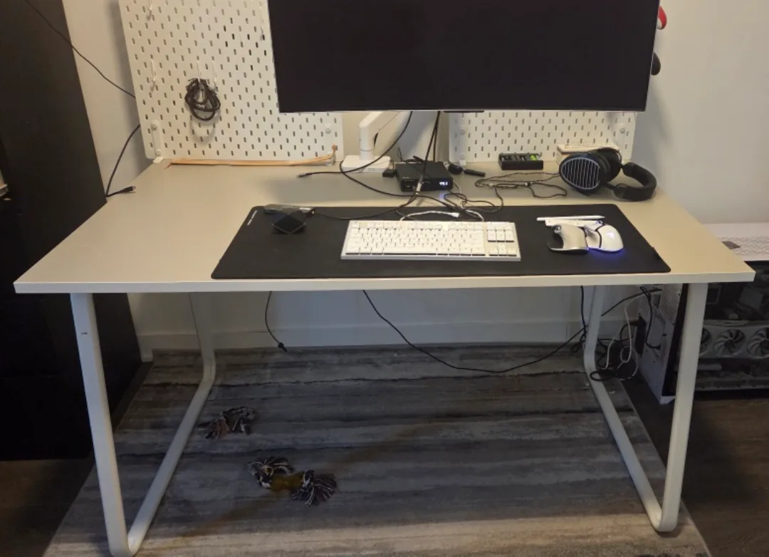 Ikea Beige  Desk thumbnail