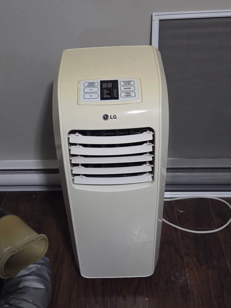 LG Portable Air Conditioner thumbnail