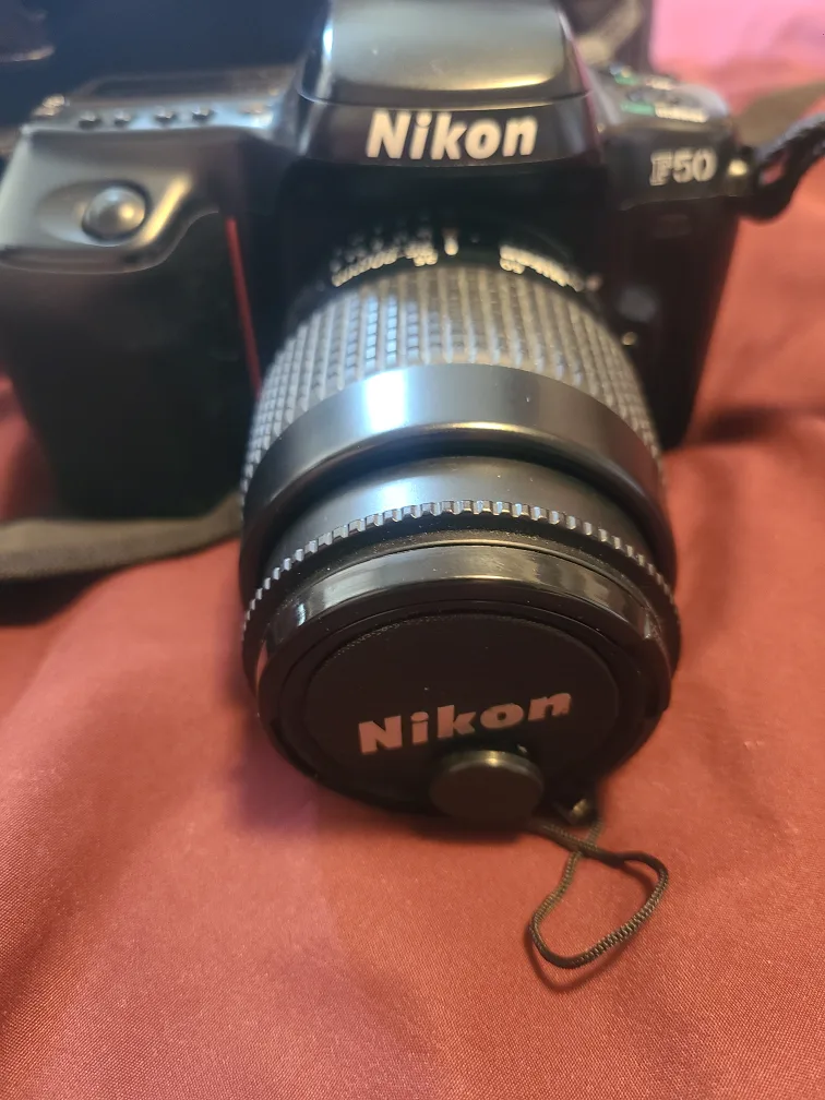 Nikon F50 Camera with Lens image indicator(3)