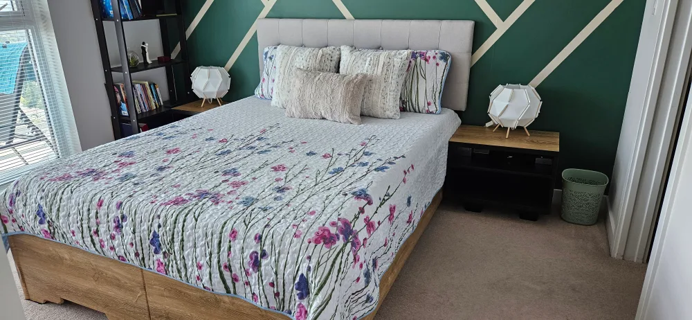 Queen solid storage bed with side drawers image indicator(5)