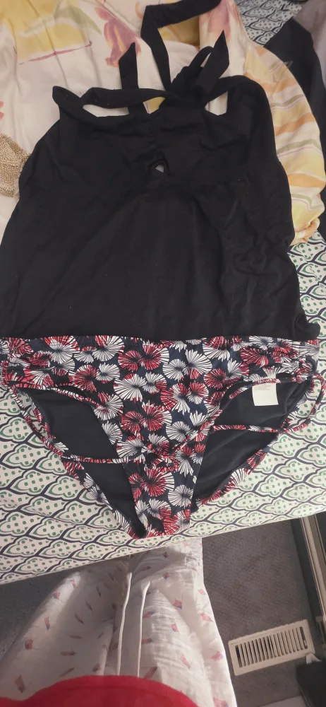 Tommy Hilfiger Swimsuit Set thumbnail