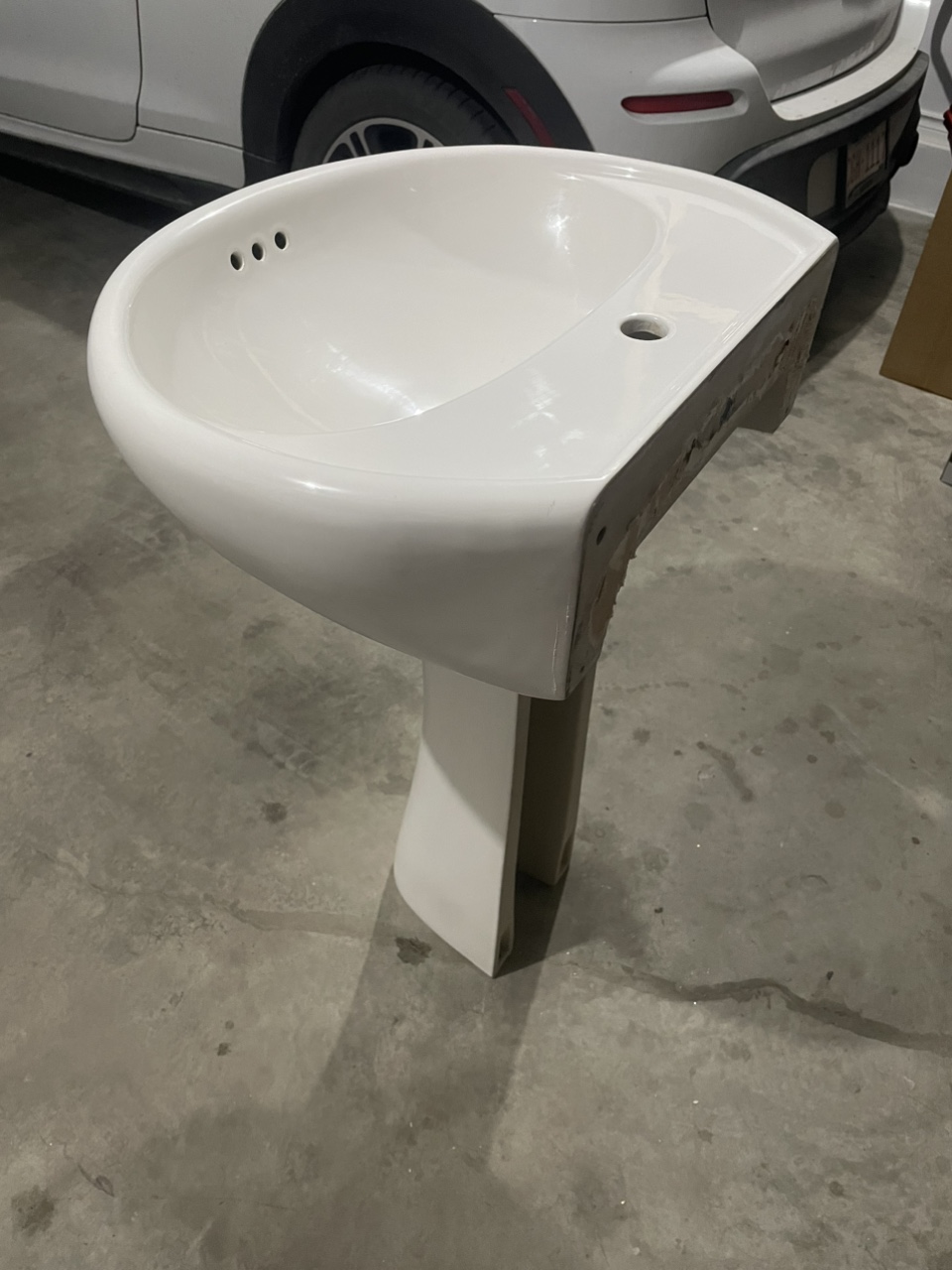 White Pedestal Sink - photo 5