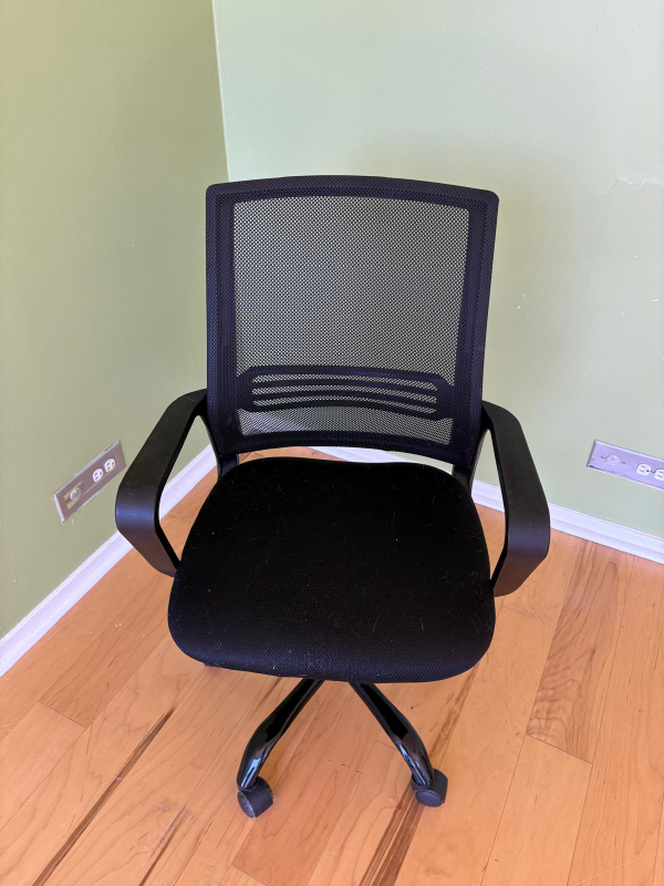 Desk chair