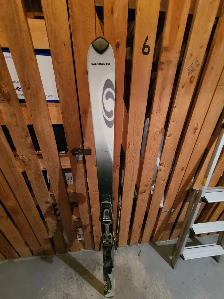 Clearing storage locker sale image indicator(7)