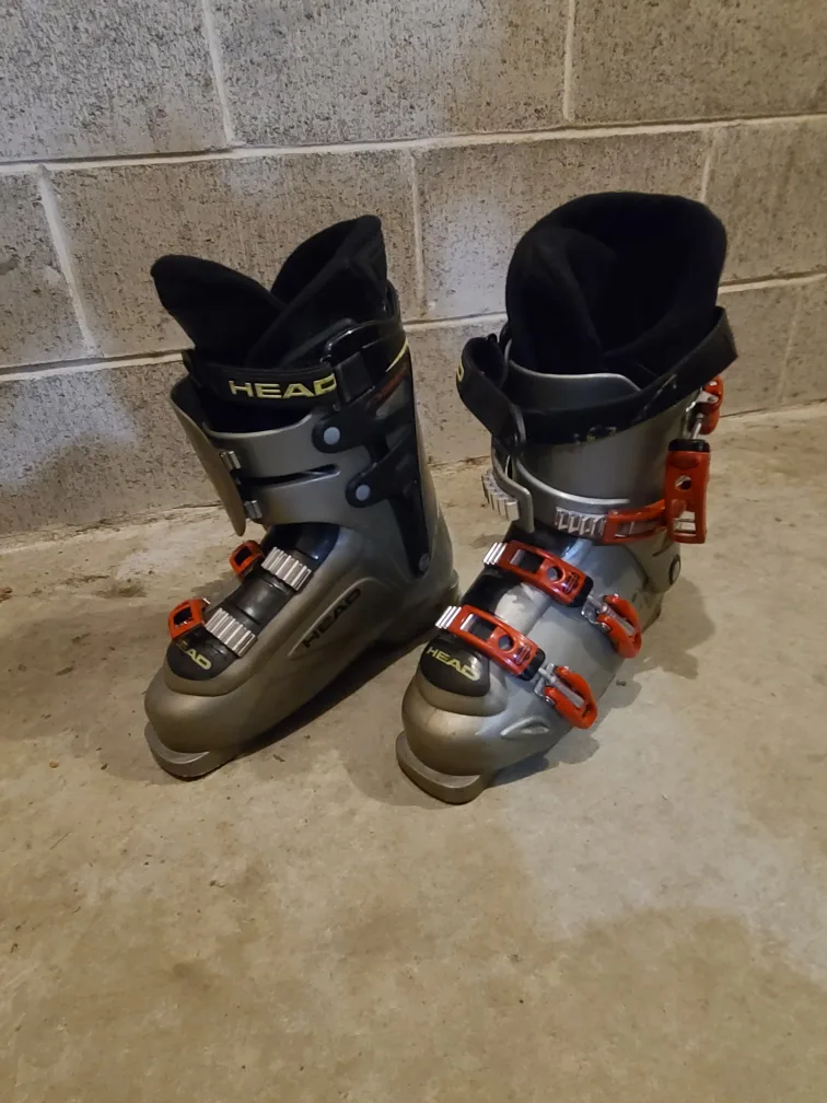 Clearing storage locker sale image indicator(8)