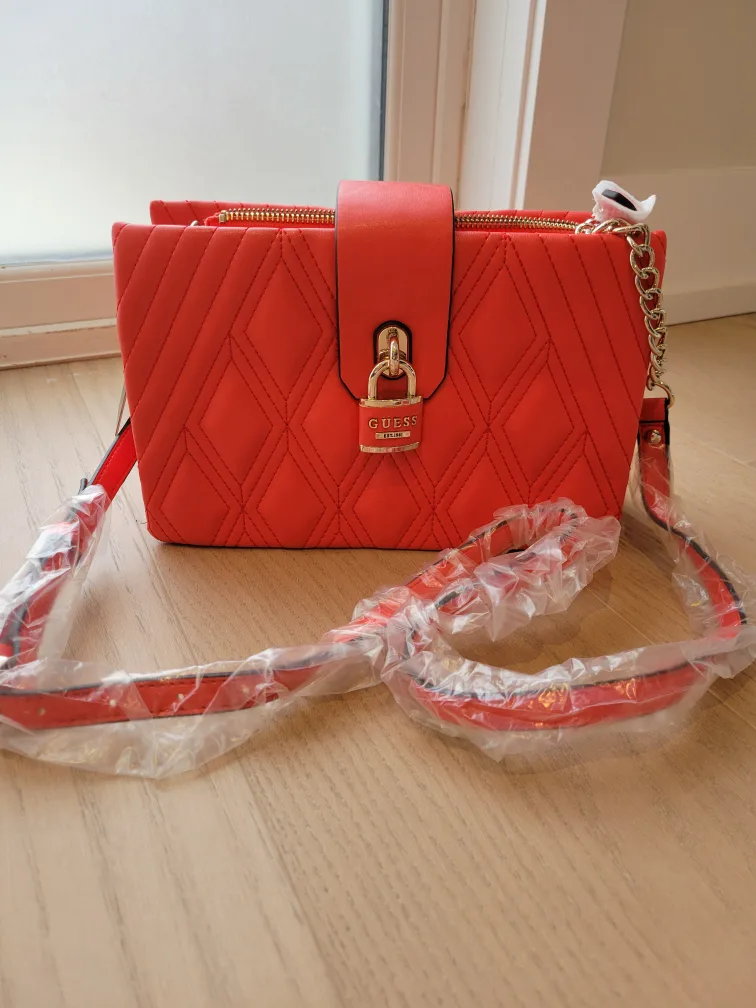 Red pink Guess Handbag - Brand New 🥕💚 thumbnail