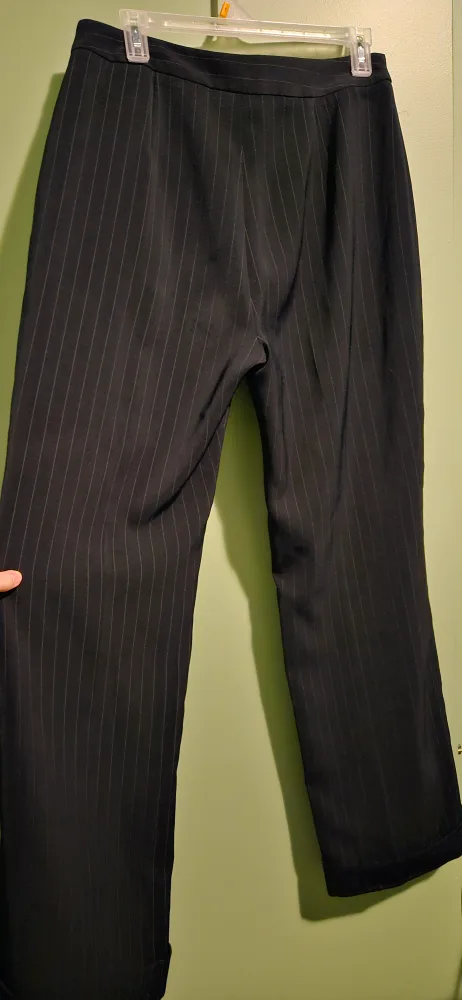 Jones New York Navy Pinstripe Pants - Size 14 image indicator(2)