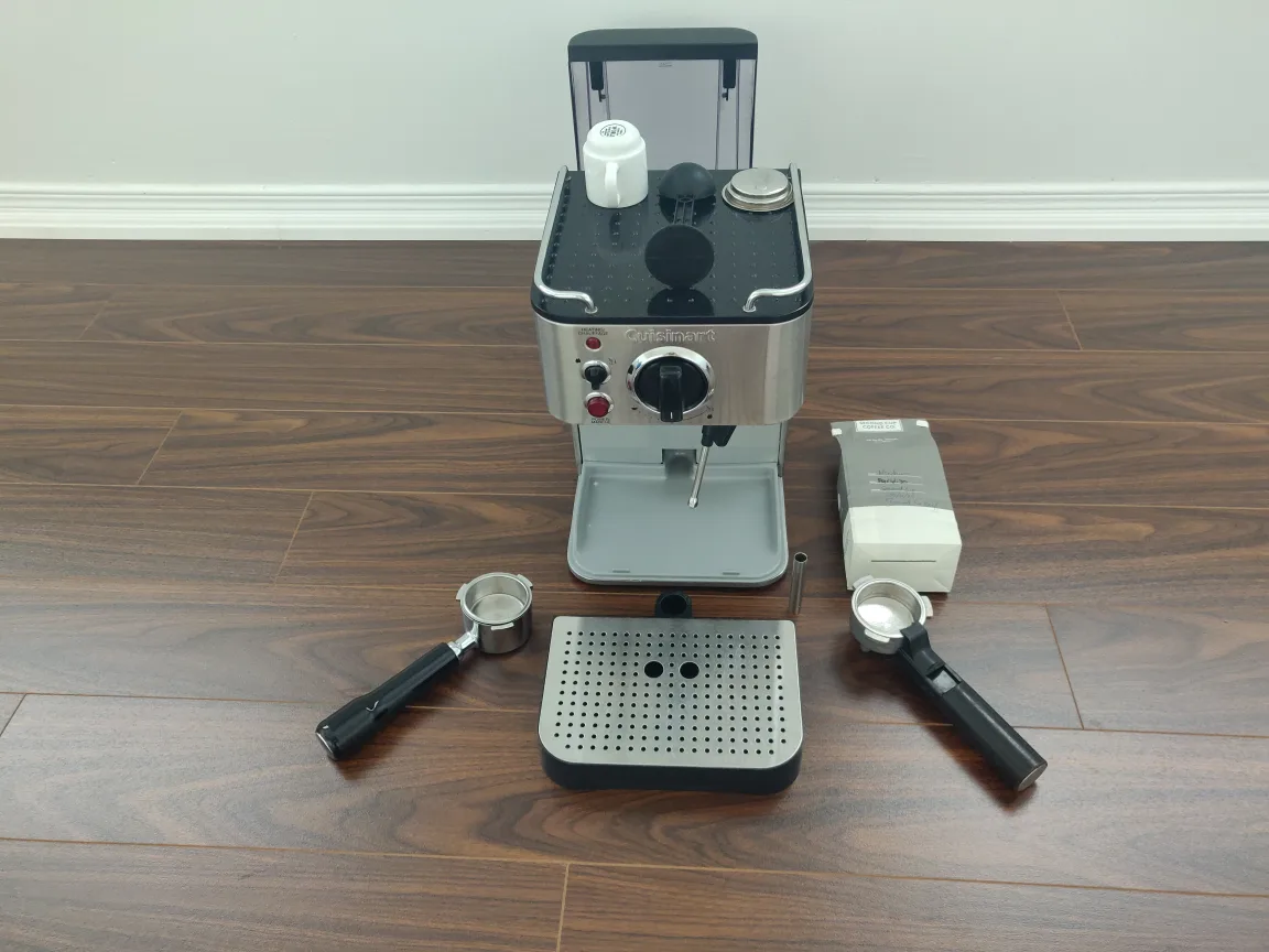 Cuisinart Espresso Machine with Bottomless Portafilter image indicator(3)