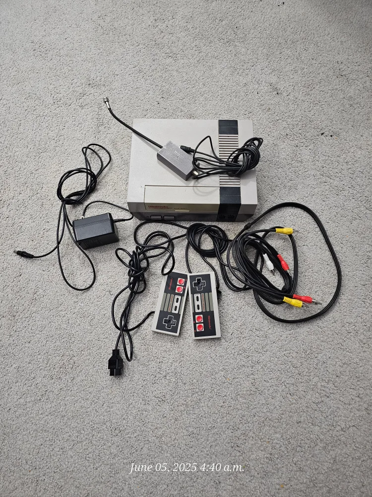 NES Console & Games Bundle thumbnail