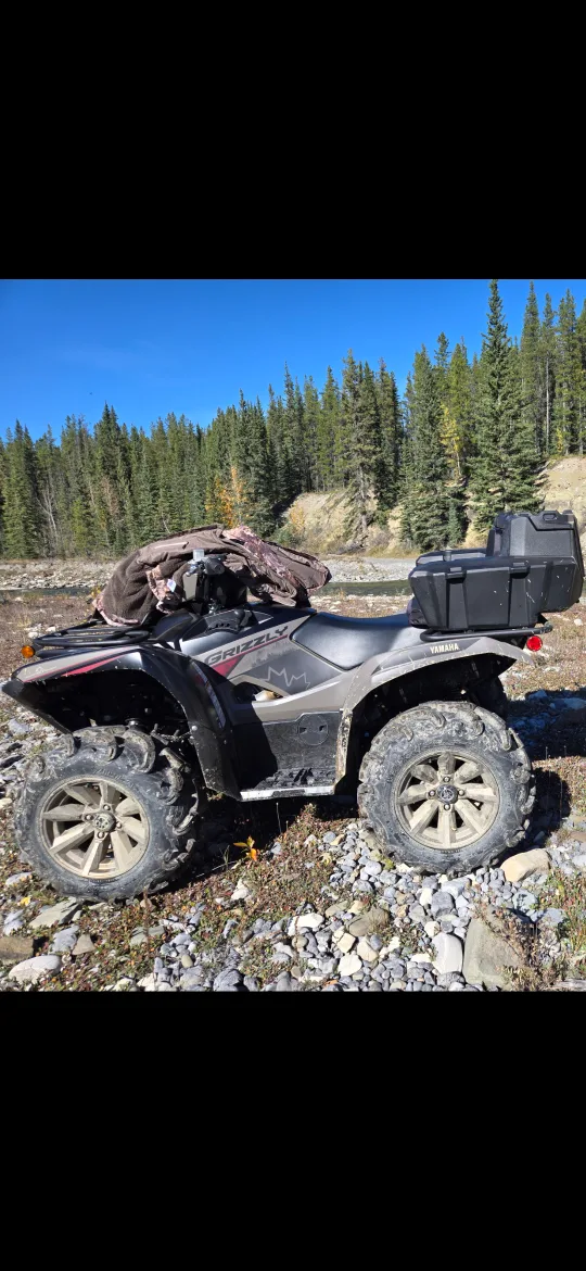 2024 Yamaha Grizzly 700 EPS SE - ATV thumbnail