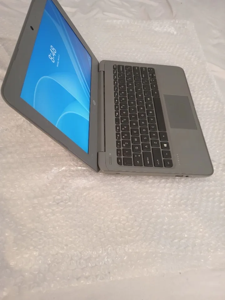 HP Stream Laptop image indicator(3)