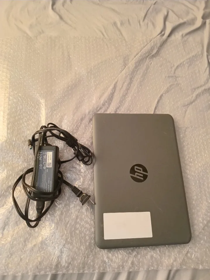 HP Stream Laptop image indicator(4)