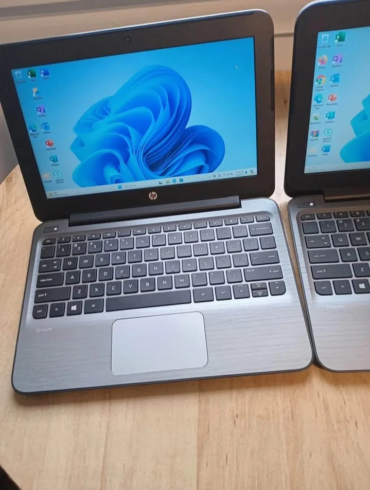 HP Stream Laptop image indicator(8)