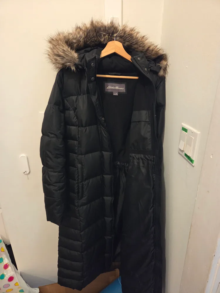 Eddie Bauer Long Winter Jacket, Mint Condition, Woman's Medium. thumbnail