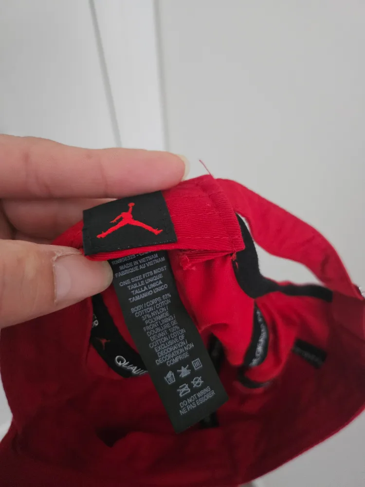 Jordan Red Cap - Adjustable Size unique image indicator(3)