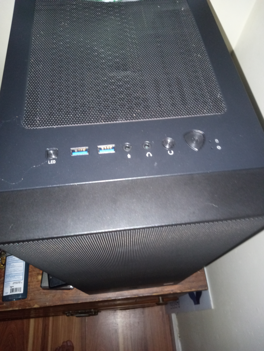 MSI PC Case - photo 2