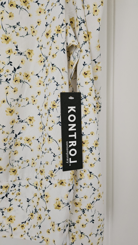 Brand new, Yellow and Blue Floral Top Blouse, Size Medium - photo 5