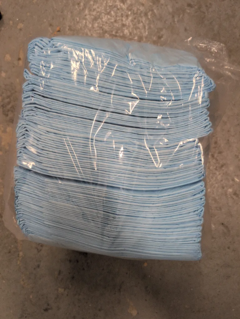 Light Blue Disposable pet pee Pads thumbnail