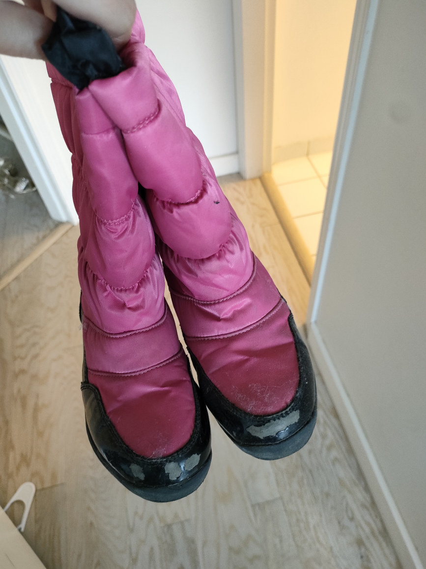 #free cycle  Cougar Pink Winter Boots girls - photo 2