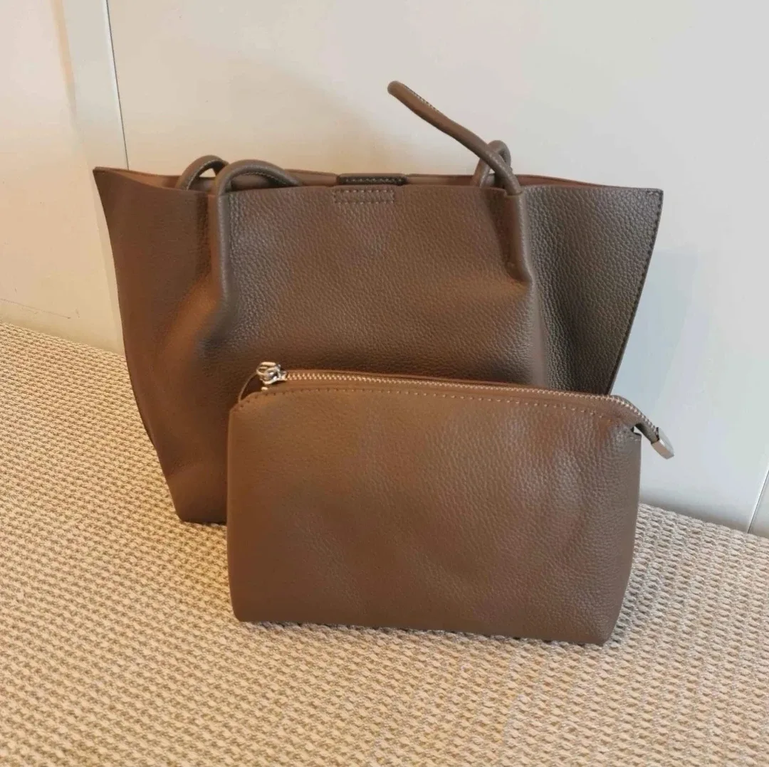 Two Brand New Bags Tote & Pouch image indicator(5)