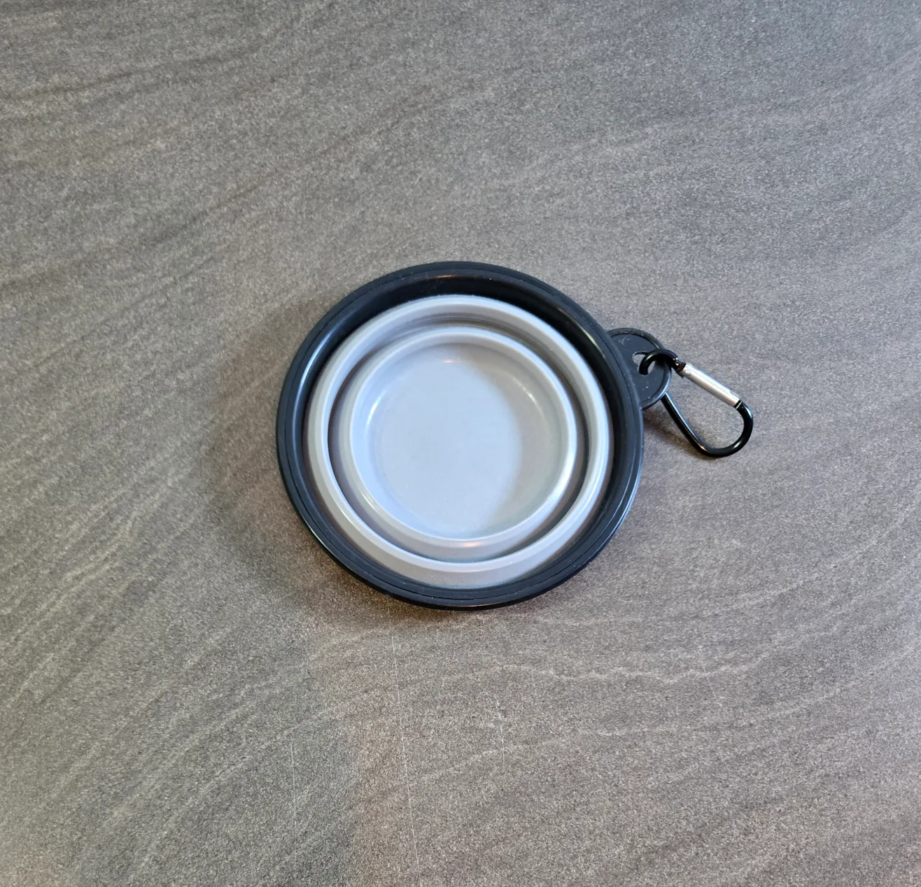 Collapsible Portable Pet Bowl image indicator(2)