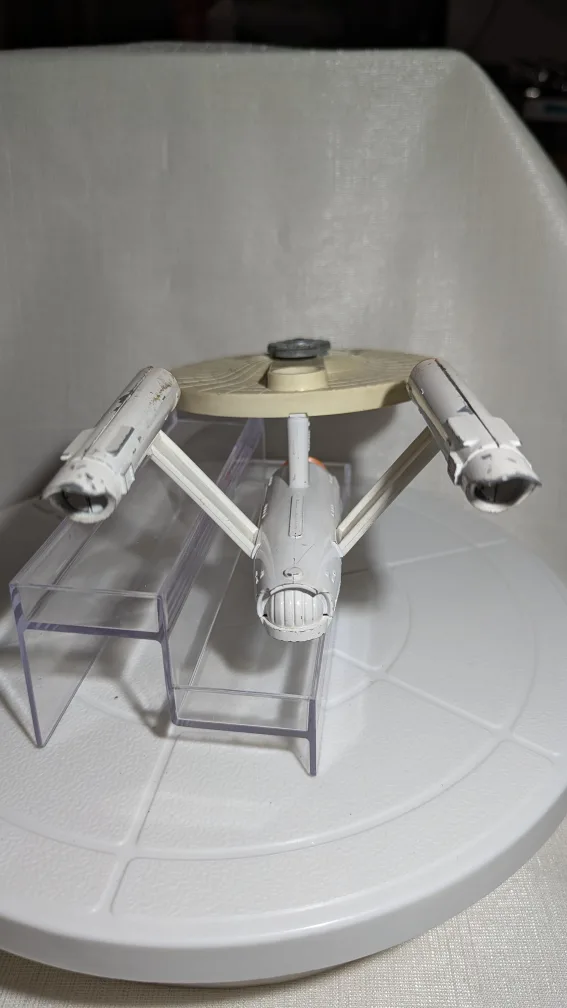 Vintage Star Trek U.S.S. Enterprise NCC-1701 Dinky Toy image indicator(6)