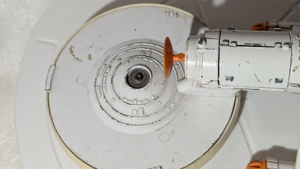 Vintage Star Trek U.S.S. Enterprise NCC-1701 Dinky Toy image indicator(8)