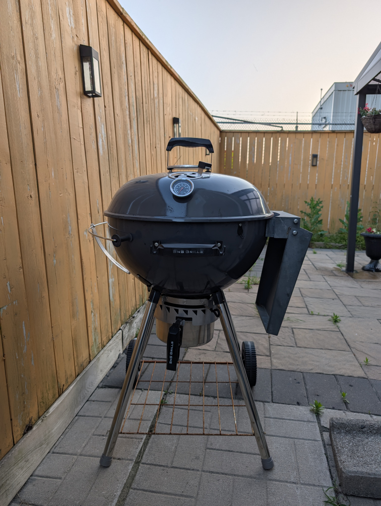 22" inch Charcoal Kettle - SnS Kettle