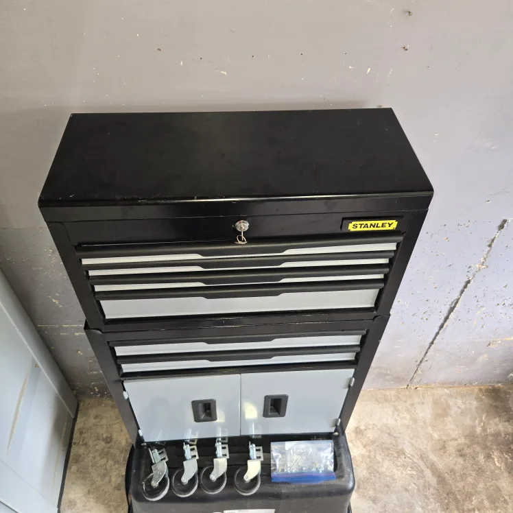 Stanley Rolling Tool Chest with Socket Set image indicator(4)