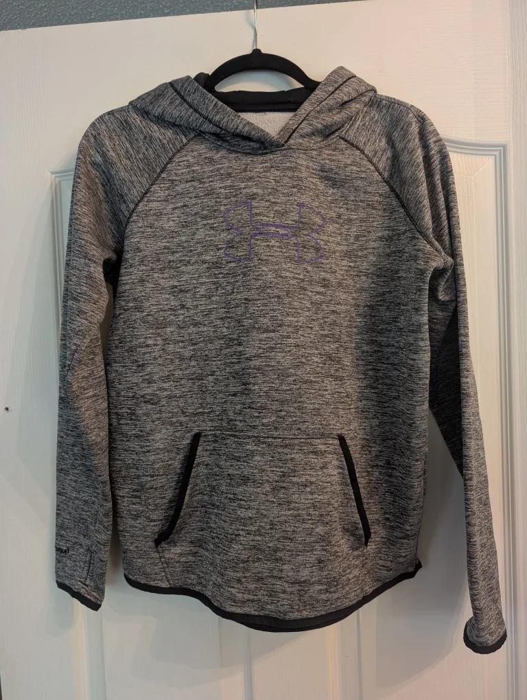 Under Armour Hoodie - Size SM thumbnail