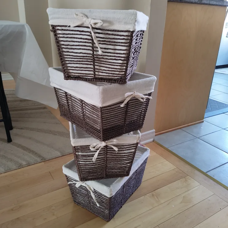Set of 4 Brown Woven Storage Baskets (Medium) thumbnail
