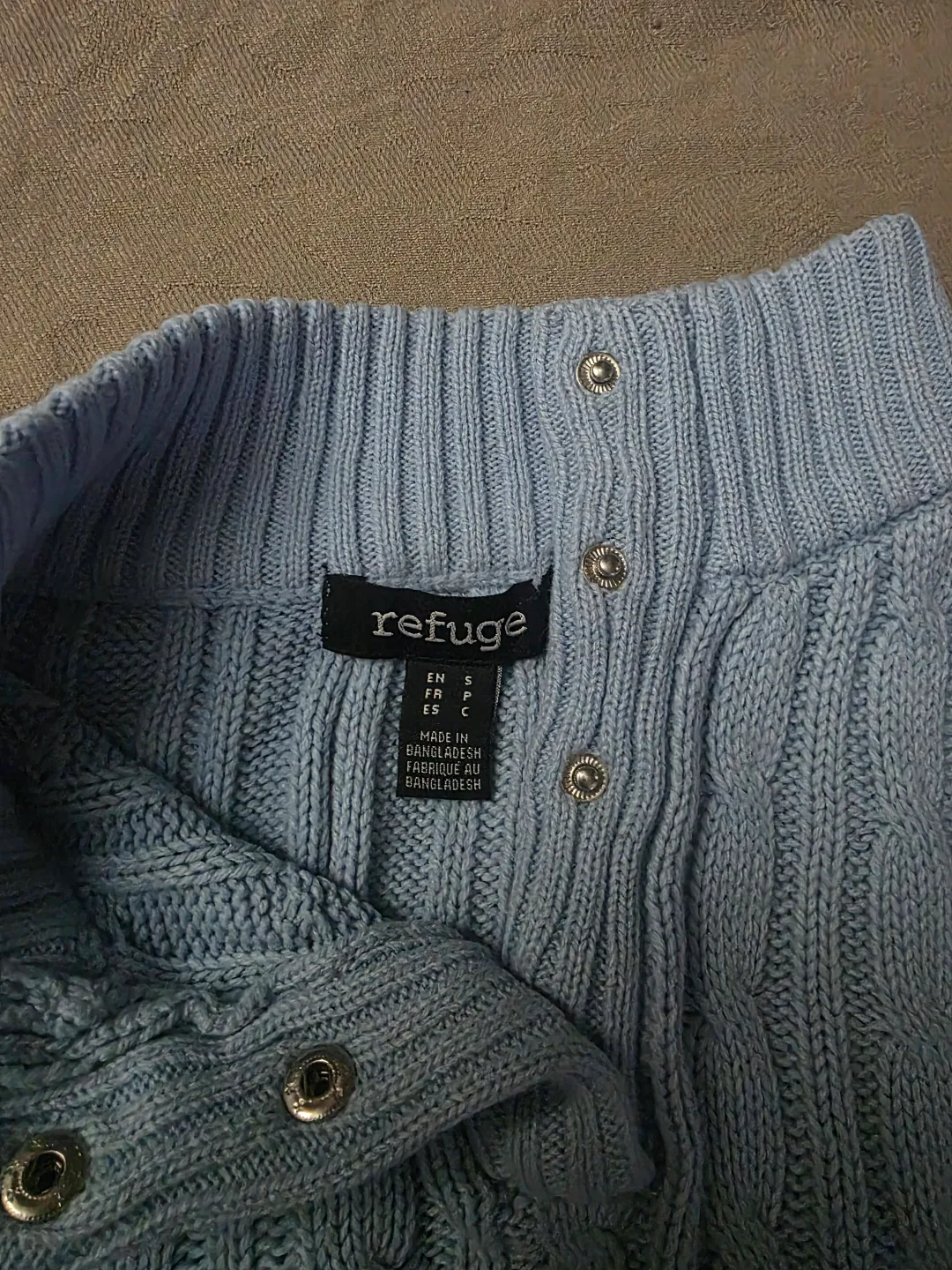 Refuge Cable Knit semi-crop Sweater image indicator(2)
