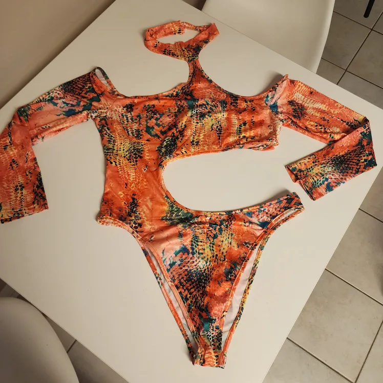 SHEINXY Snakeskin Bodysuit image indicator(3)
