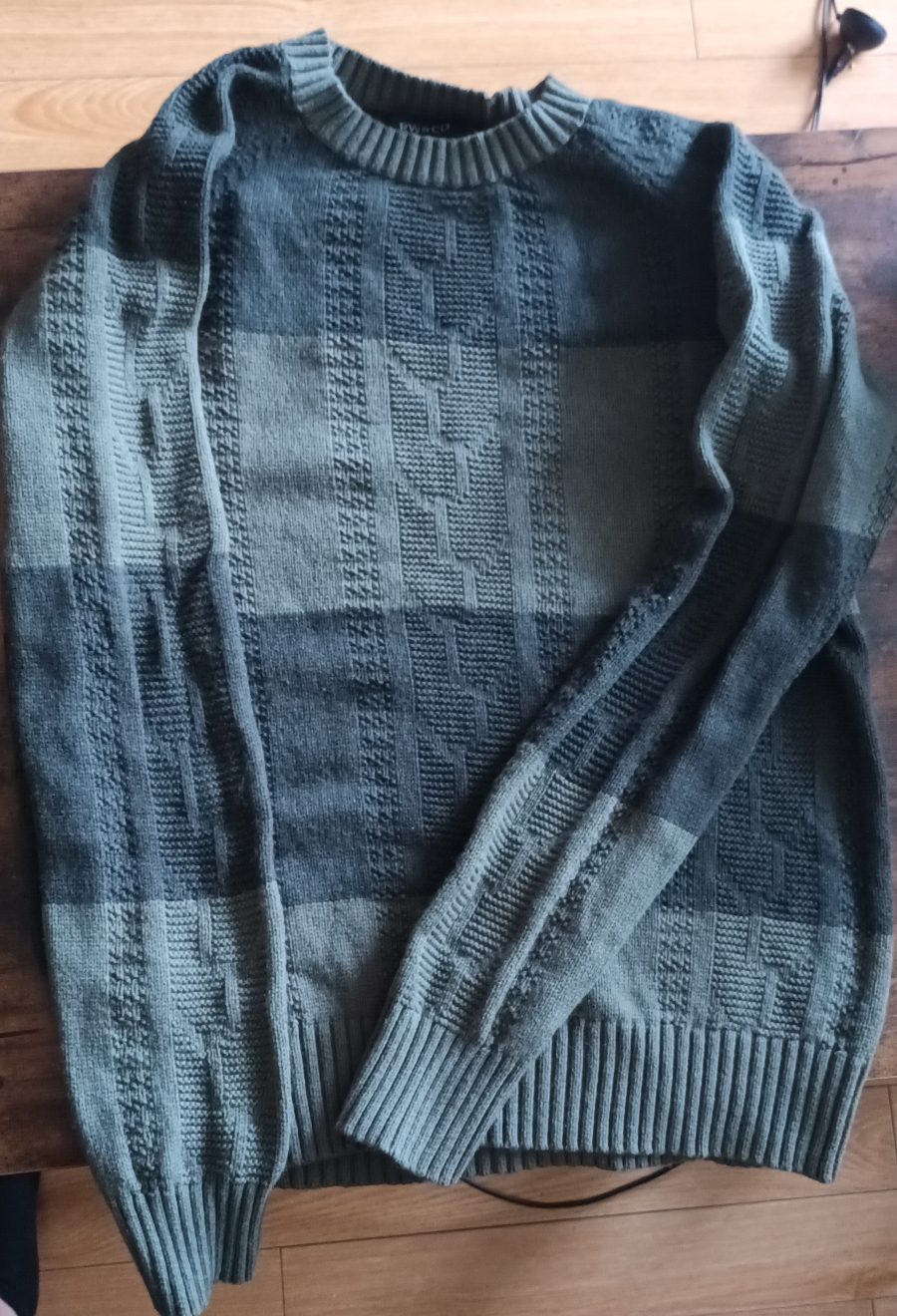 RW&CO. Green Knit Sweater