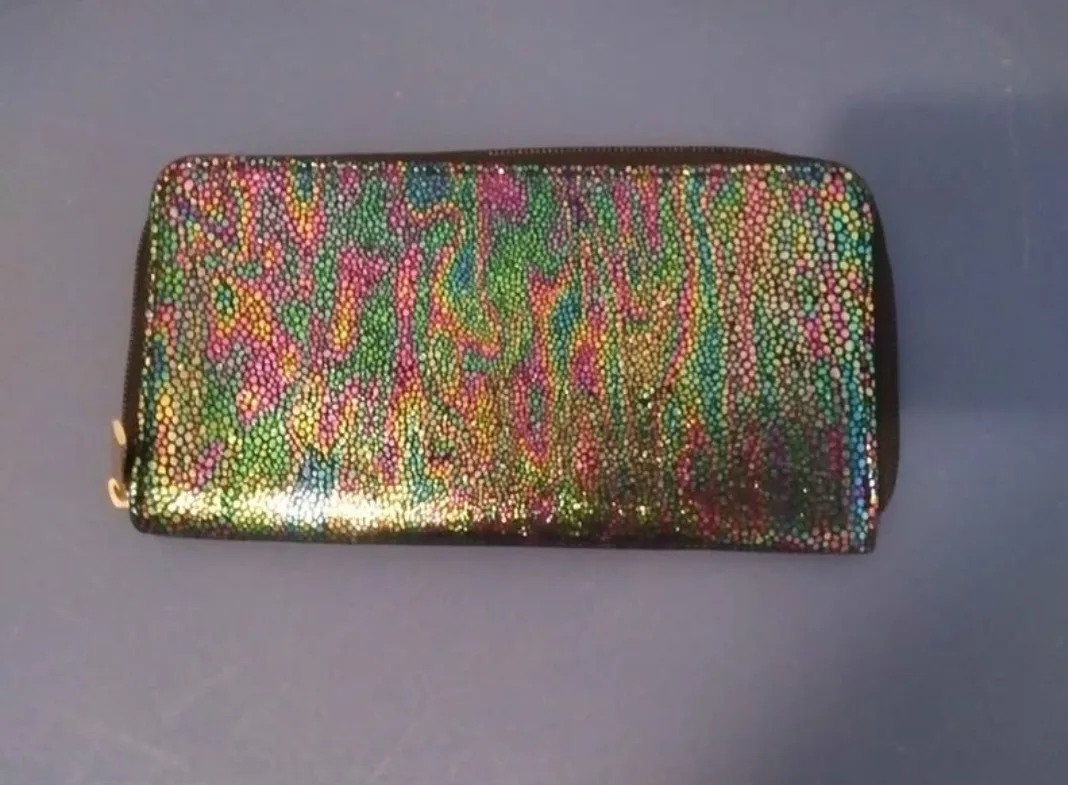 long rainbow wallet thumbnail