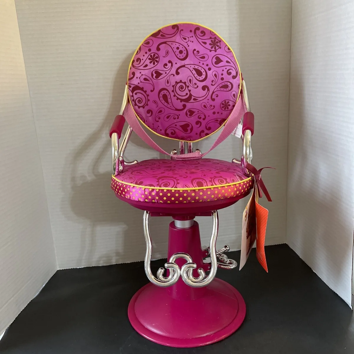 Our Generation Salon Chair - Fuchsia thumbnail