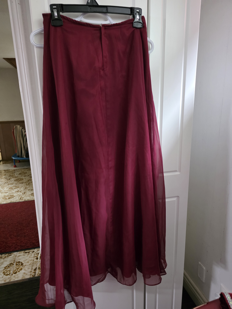 Burgundy Formal Skirt & Top Set - photo 3