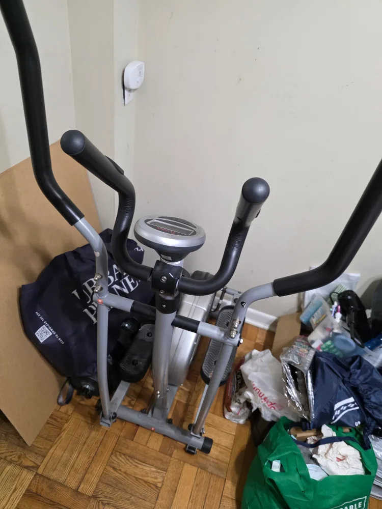 Sunny Health & Fitness Elliptical Machine image indicator(2)