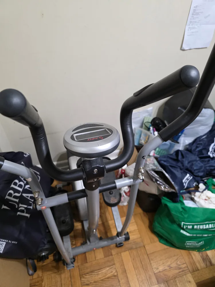 Sunny Health & Fitness Elliptical Machine image indicator(3)