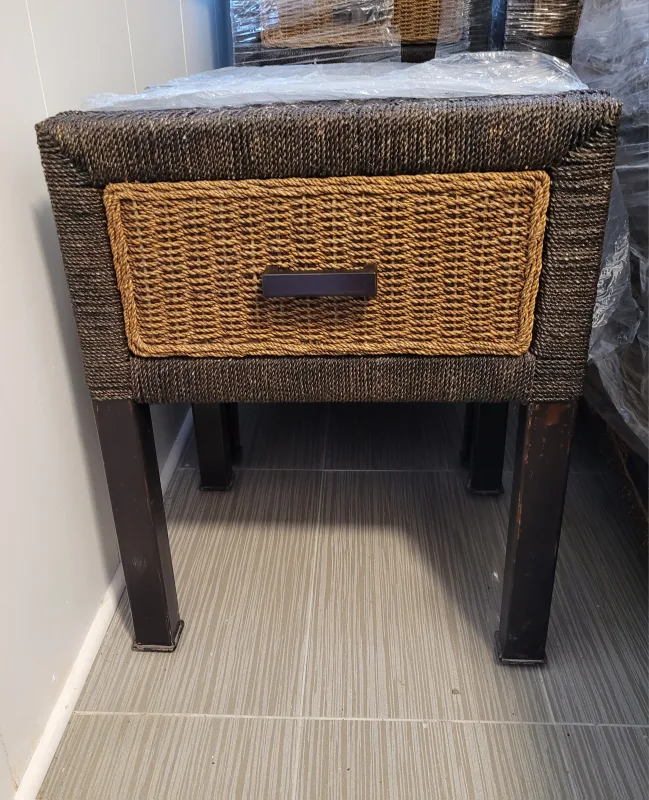 5-Piece Wicker Bedroom Set image indicator(7)