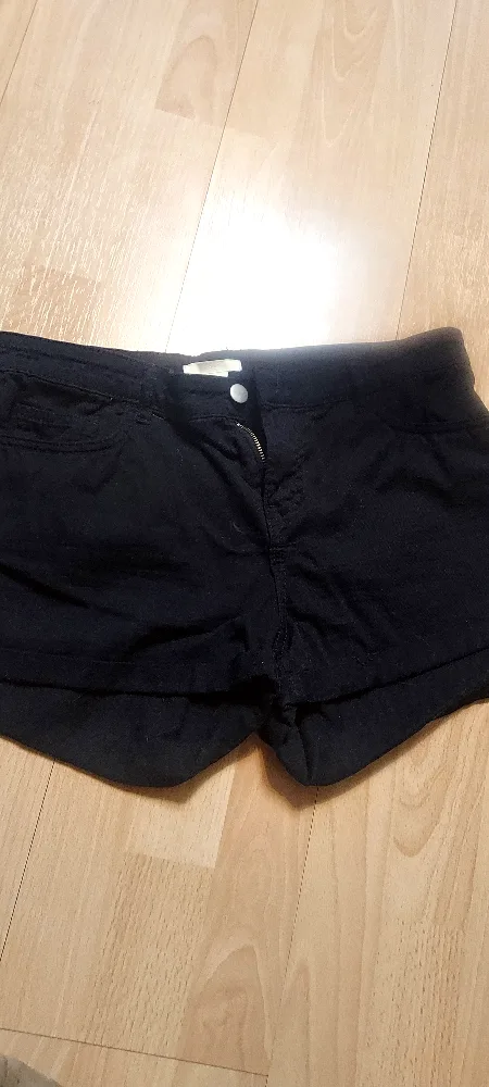 H&M Black Denim Shorts thumbnail