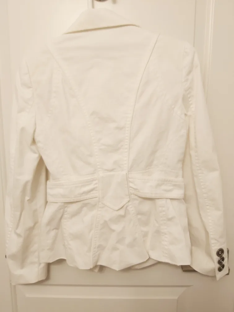 Women's blouses bundle(3 shirts)+free jacket image indicator(3)