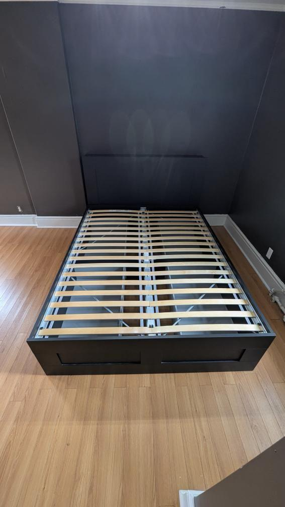 Queen size bed fram and headboard with storage - photo 2