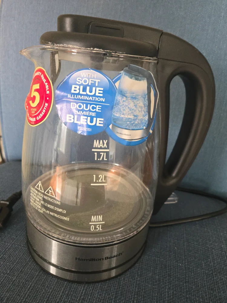 Hamilton Beach 1.7L Electric Kettle with box thumbnail
